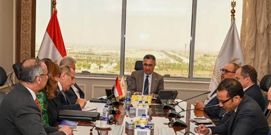 وزير التموين: نضع التحول الرقمي وتطوير الخدمات على رأس الأولويات