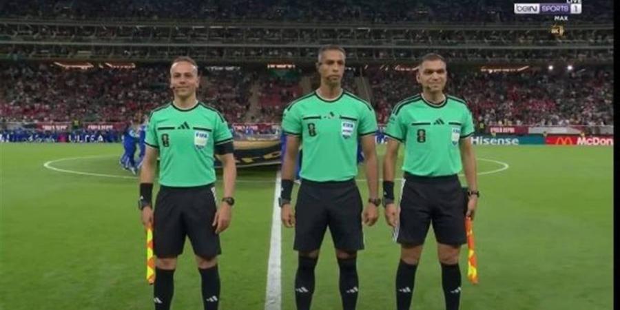 أمين عمر وطاقمه ينالون الإشادة في أول ظهور مصري في مونديال 2026