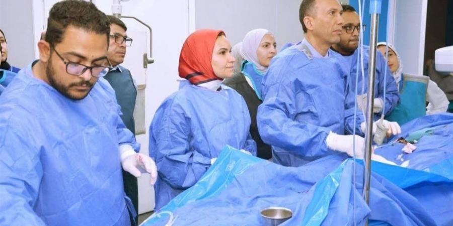 مستشفيات جامعة المنوفية تحقق نجاحًا طبيًا في علاج حالتين معقدتين بتقنيات الأشعة التداخلية