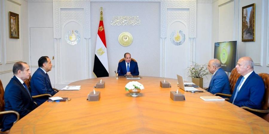 الرئيس السيسى يتابع الموقف التنفيذي للمرحلة الثانية من مشروعات تدعيم الشبكة القومية للكهرباء