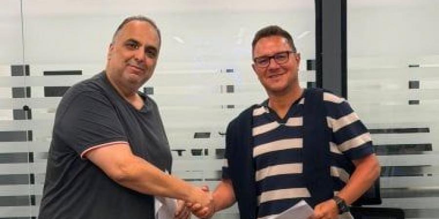 محمد أمين بن هاشم مديراً فنياً لنادي مودرن سبورت