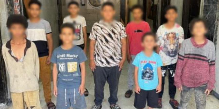 ضبط 9 رجال وسيدة لاستغلالهم أطفال في التسول بالقاهرة