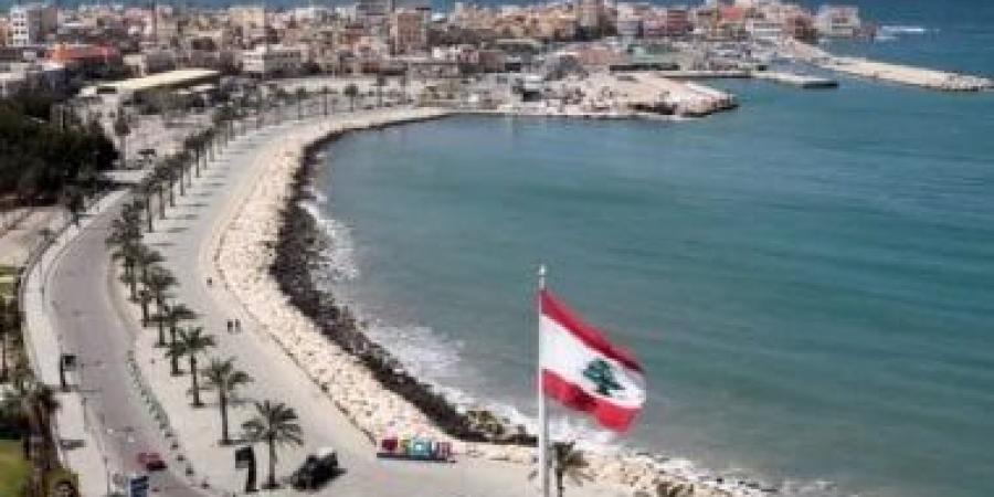 لبنان: عودة خجولة للنازحين إلى صور والبلديات تدعو إلى التريث