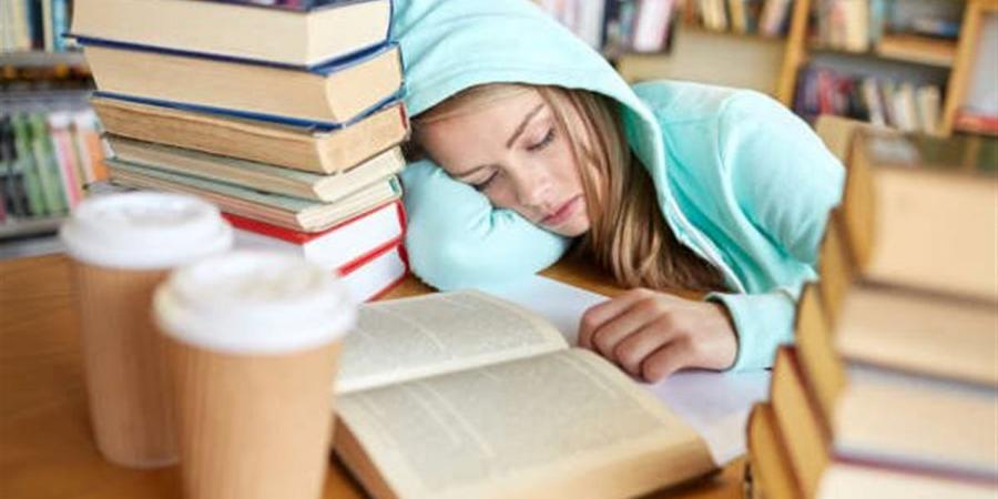 روتين يومي لطالب الثانوية العامة في فترة الامتحانات