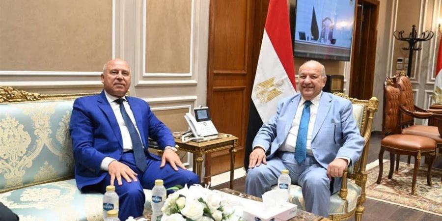 وكيل مجلس النواب يبحث مع "الوزير" مستقبل النقل الذكي وتسعير تذكرة القطار السريع