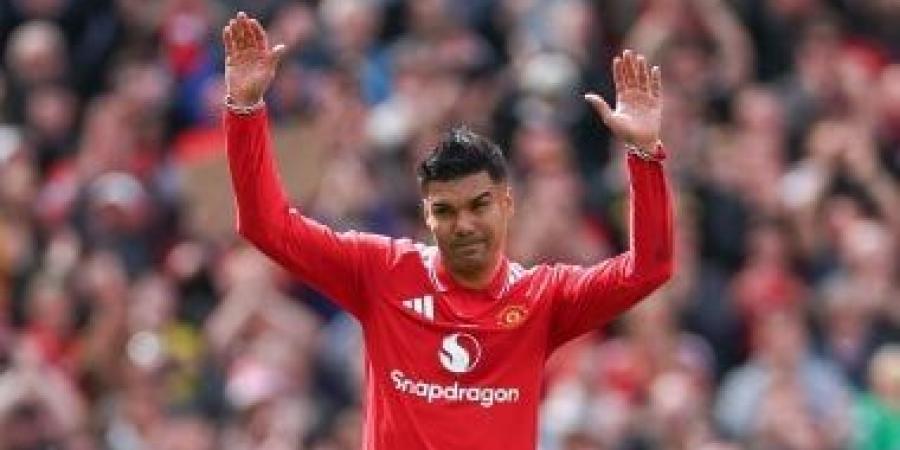 الإعلام البرازيلى: كاسيميرو بطىء مثل شاحنة قديمة تحاول تسلق الجبال