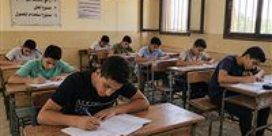 الحبس 7 سنوات وغرامة 200 ألف جنيه.. عقوبات مشددة لمواجهة الغش وتسريب الامتحانات