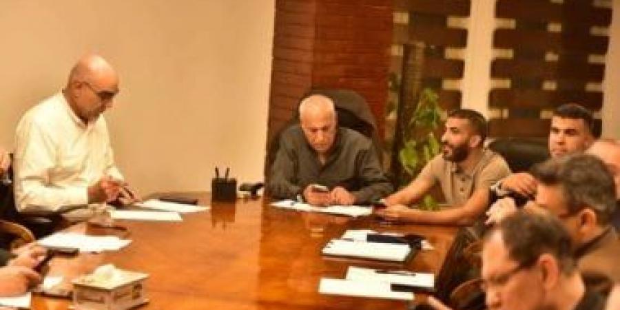 حسين لبيب يبشر جماهير الزمالك: أزمة أرض أكتوبر انتهت.. والقطعة البديلة 65 فدانا