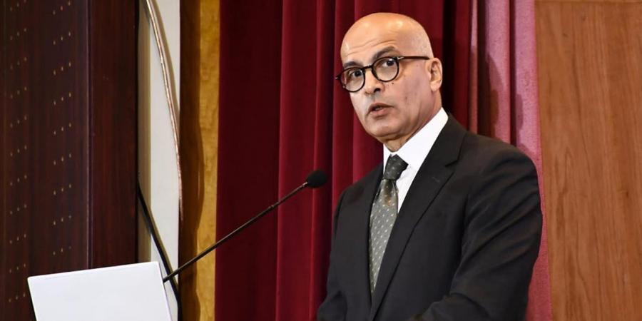 رئيس جامعة عين شمس يشهد فعاليات المؤتمر العلمي لكلية الهندسة