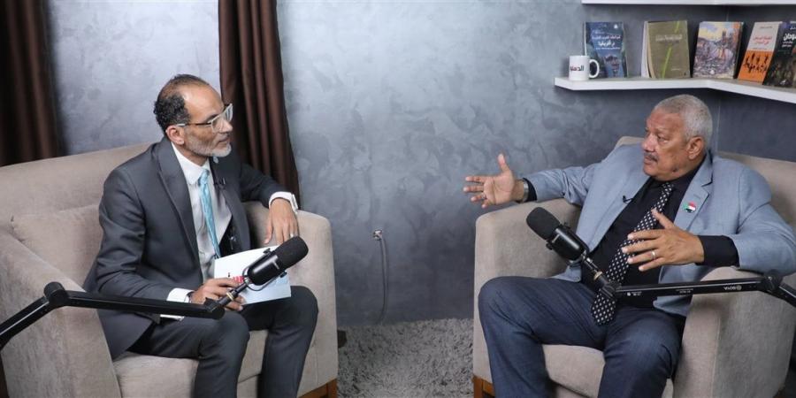 أمين مجذوب لـ"الدستور": العلاقات المصرية السودانية أعمق من السياسة.. ولا تصنعها اللحظات العابرة (فيديو)