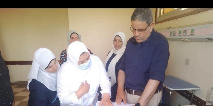 وكيل صحة المنوفية يفاجئ مستشفى سرس الليان المركزي في إجازة رأس السنة الهجرية