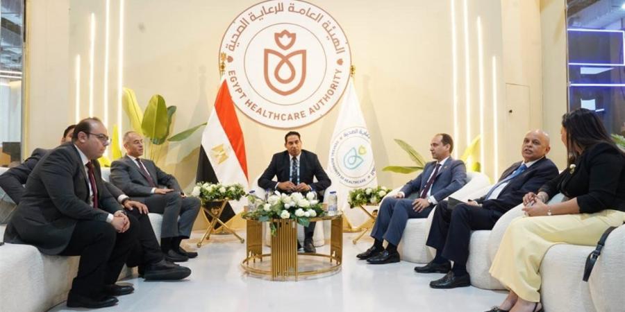 "الرعاية الصحية" تقود "الجسر بين النظرية والتطبيق" لتعزيز التحول الرقمي وتستعرض ابتكارات طلاب الجامعات