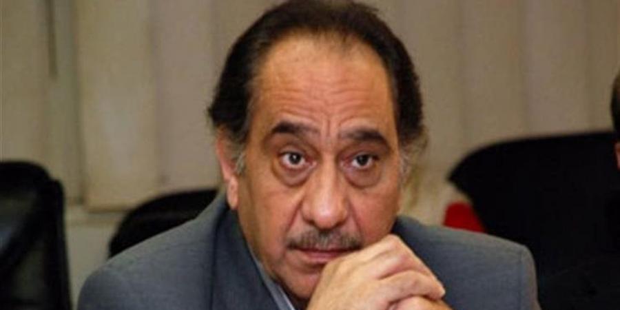 الفنان محمد أبو داوود يشارك في عزاء محمد مرزبان بمسجد حسن الشربتلي (فيديو)