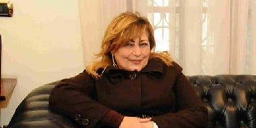 النائبة إليزابيث شاكر لـ تحيا مصر: ثاني أكسيد التيتانيوم له تأثيرات محتملة على الجهاز الهضمي ويجب أن يخضع للرقابة