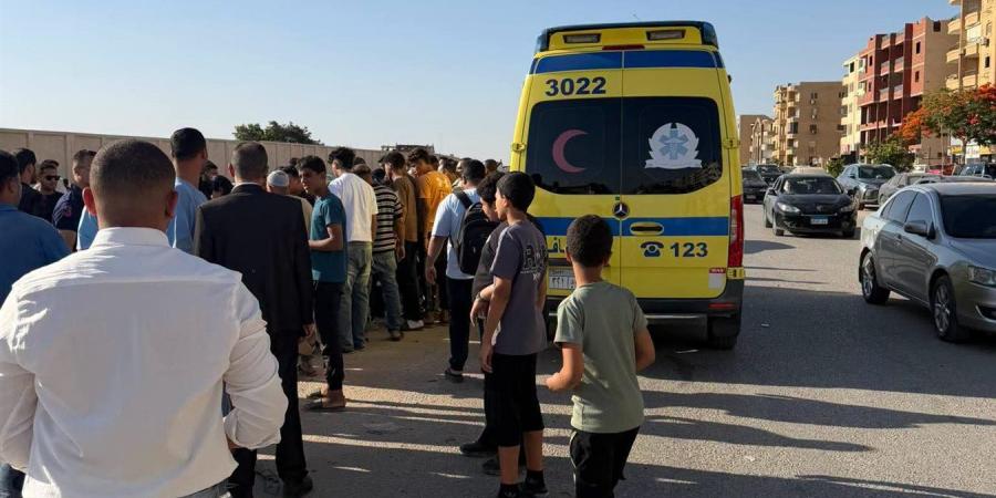 ضحية لقمة العيش.. مصرع بائعة شاي أسفل عجلات سيارة تقودها فتاة قاصر بحدائق الأهرام