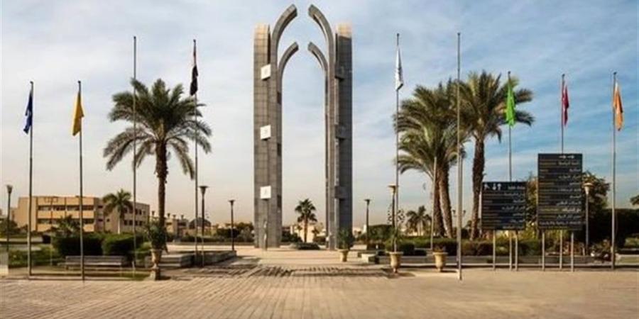ضمن "مصر خالية من السعار 2030".. حملة لتطعيم الكلاب بالحرم الجامعي بآداب العاصمة