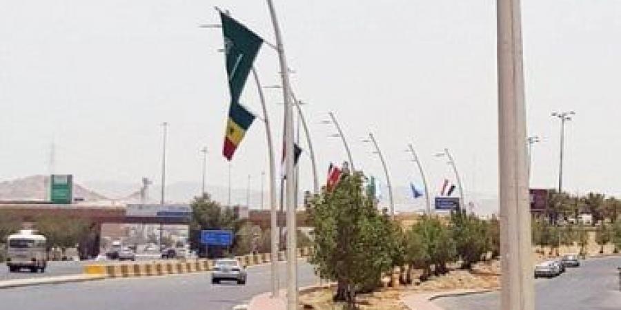 6 بلاطات رخامية بمعرض عمارة الحرمين توثق أسماء الخلفاء الراشدين