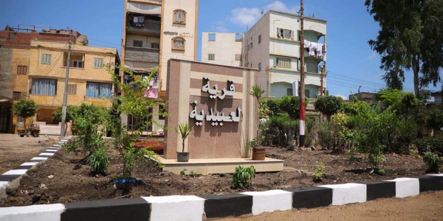 محافظ دمياط يتابع زراعة 556 شجرة في فارسكور