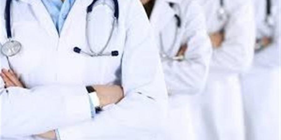 مزاولة الطب دون ترخيص.. العقوبة في القانون المصري