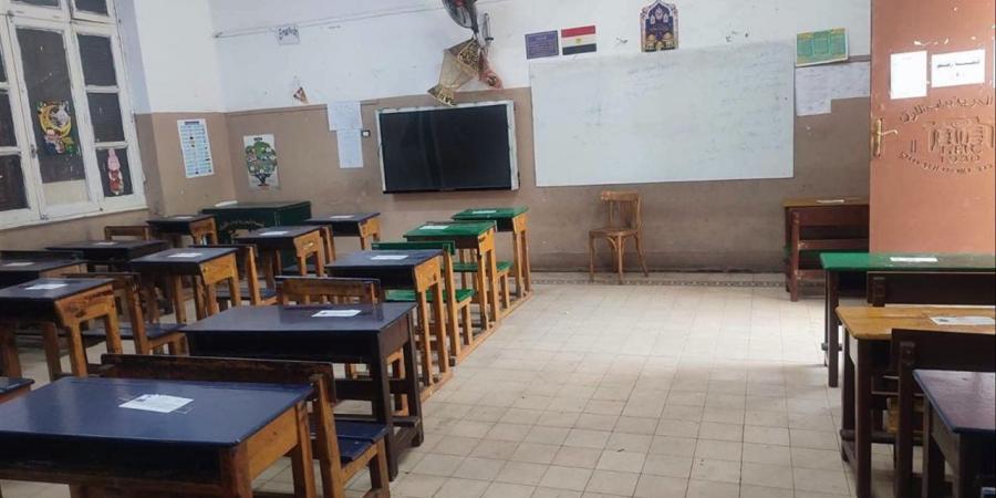 قبل ساعات من انطلاق ماراثون الثانوية.. محافظ الشرقية يطمئن على جاهزية اللجان