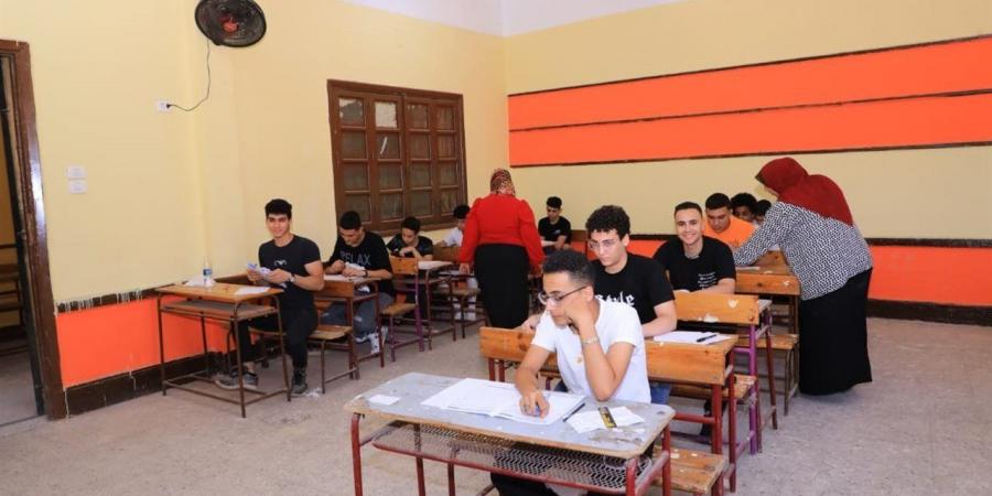 تعرف على توزيع درجات العربي للصف الثالث الثانوي 2026