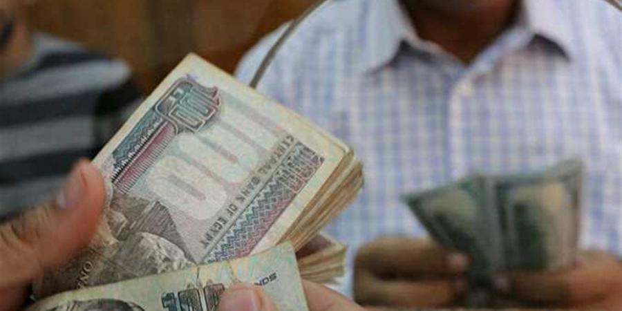 كيف يحافظ تثبيت أسعار الفائدة على مستويات الاقتراض؟