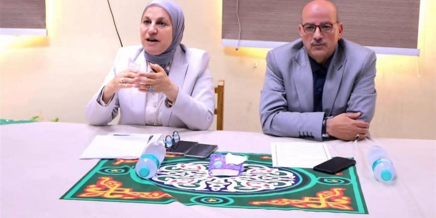 قبل امتحانات اليوم الثاني.. مدير "تعليم القاهرة" توجه بضمان الانضباط حتى خروج آخر طالب