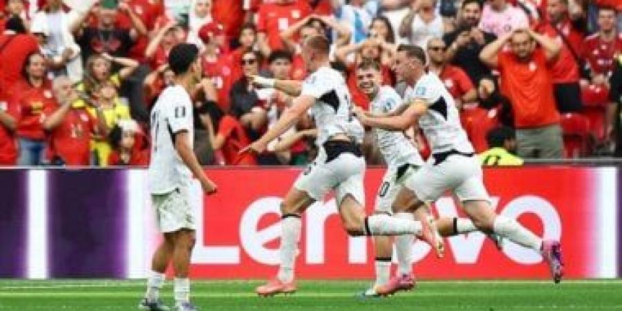 شاهد هدف نيوزيلندا الأول فى مرمى منتخب مصر.. صور