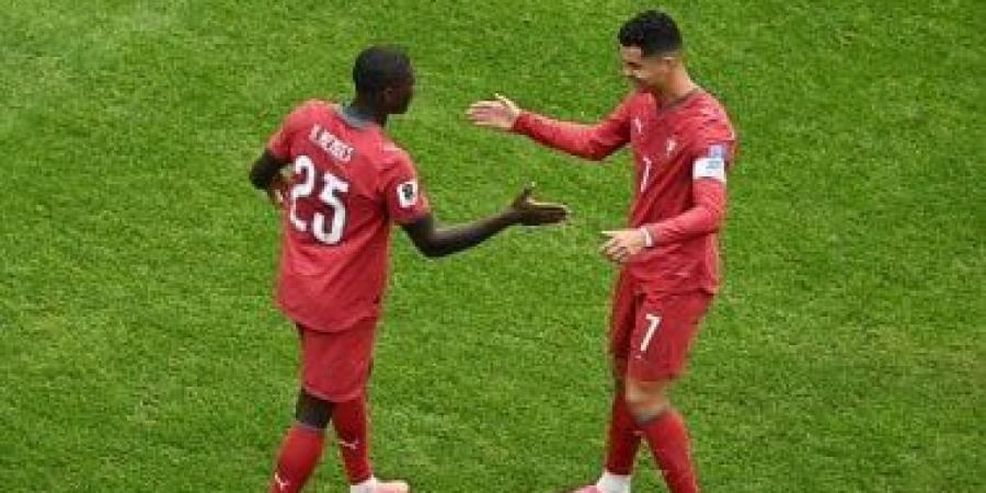 البرتغال ضد أوزبكستان.. ثنائية رونالدو تقود برازيل أوروبا للتقدم 3-0 (فيديو)