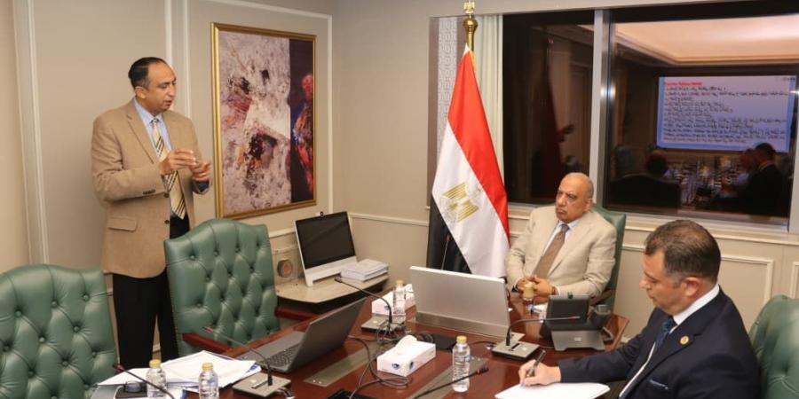 الكهرباء: تعاون بين الجهات المعنية القائمة على المشروع القومي ومتابعة الاستعدادات لاستقبال الوقود النووى