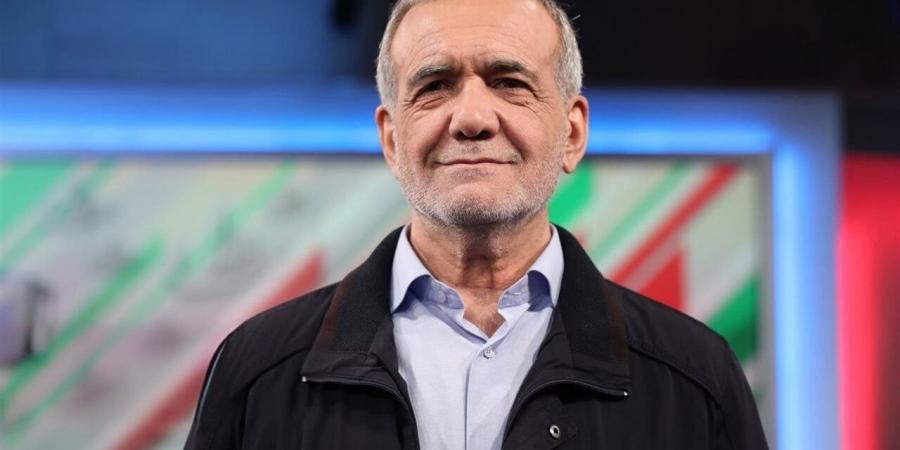 الرئيس الإيراني: نجاح المحادثات مع واشنطن مرهون بالالتزام بالتعهدات