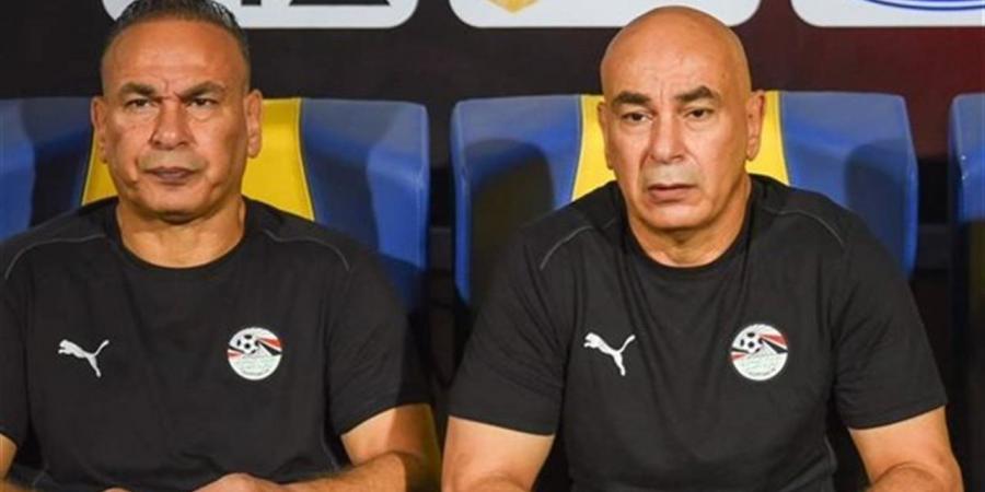 مصطفى أبو زهرة: لا حديث عن التجديد لحسام وإبراهيم حسن قبل نهاية كأس العالم