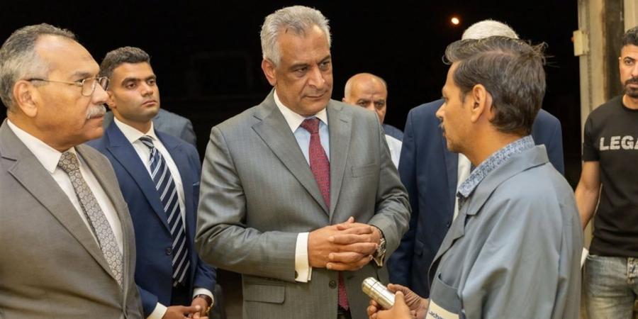 جولة مفاجئة لوزير الإنتاج الحربي في "أبو زعبل للصناعات المتخصصة"