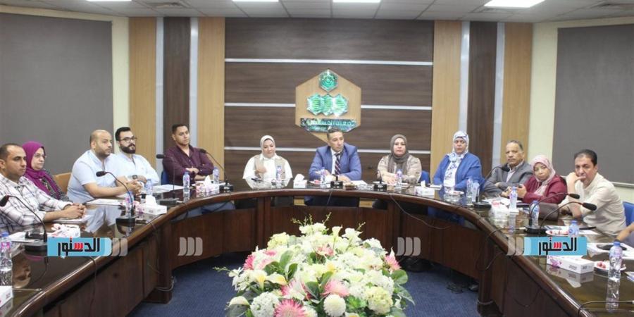 جمعية مستثمري العاشر: إعداد خريطة بالتخصصات المطلوبة للمصانع وتطوير منظومة التعليم المزدوج