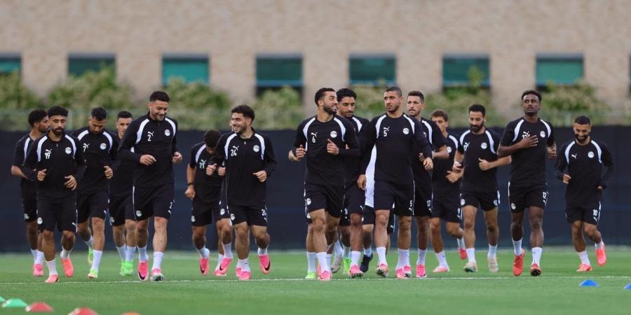 منتخب مصر يخوض تدريباته بسبوكين استعدادا لمواجهة إيران.. صور