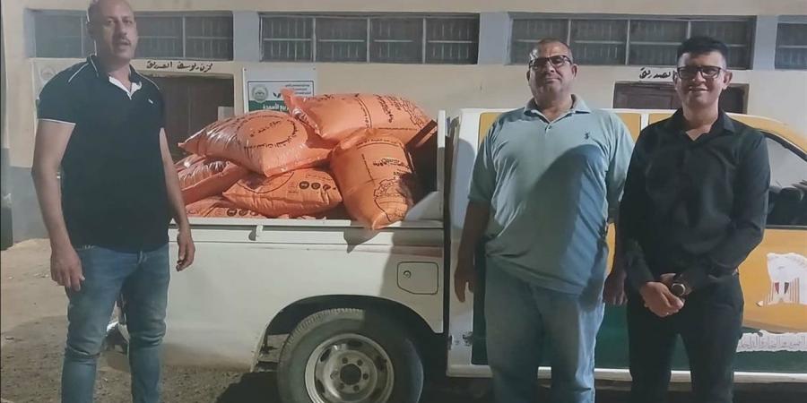 ضبط طن سماد زراعي مدعم قبل بيعه في السوق السوداء بالفيوم