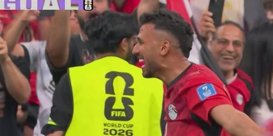 ناقد رياضي يكشف سر تغير طريقة أداء المنتخب بالشوط الثاني أمام نيوزيلندا