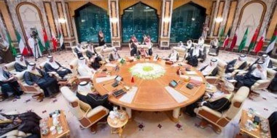 قطر والسعودية تبحثان مستجدات المنطقة
