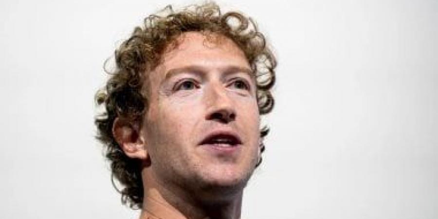 زوكربيرج يدخل عالم التوقعات.. «ميتا» تطور تطبيقاً سرياً للتنبؤ بالمستقبل
