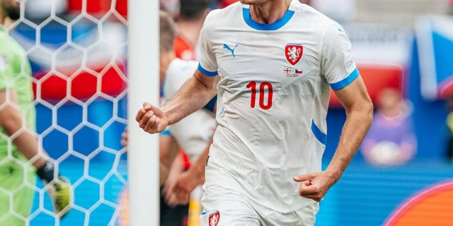 باتريك شيك يعلن اعتزاله الدولي بعد خروج التشيك من كأس العالم 2026