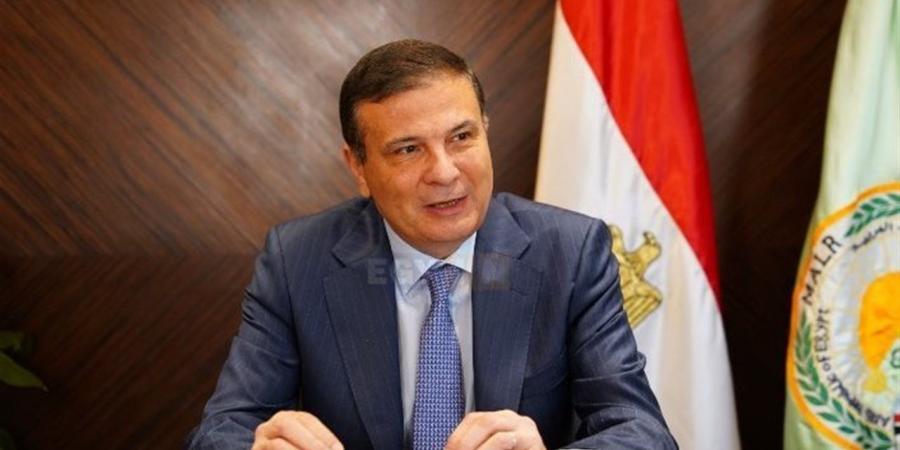 "لجنة مبيدات الآفات الزراعية" تختتم البرنامج التأهيلي باعتماد 23 مطبقًا في البحيرة