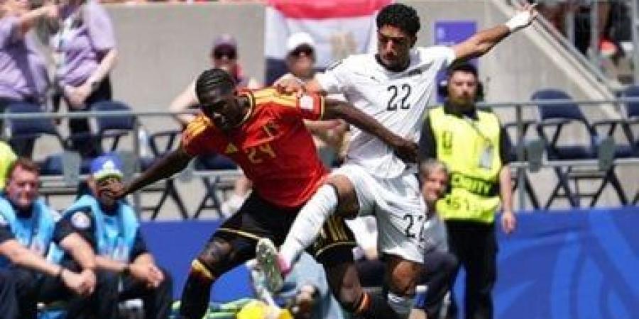 عملاق إنجليزي يتحرك لضم عمر مرموش بعد كأس العالم 2026