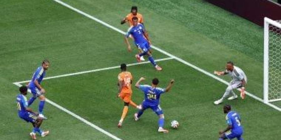 نيكولاس بيبي رجل مباراة كوت ديفوار وكوراساو يحقق 3 أرقام تاريخية فى كأس العالم