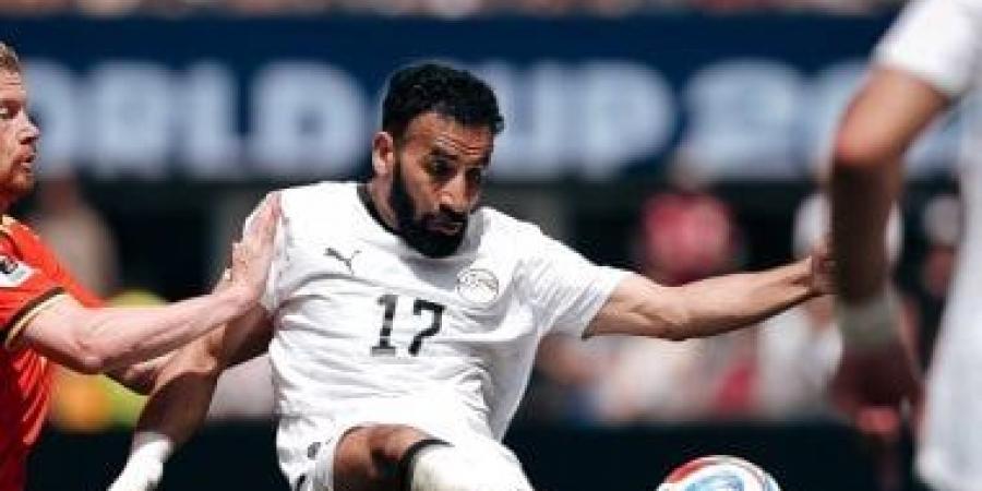منتخب مصر يحتج فى فيفا على إنذار مهند لاشين لضمان مشاركته بمباراة أستراليا