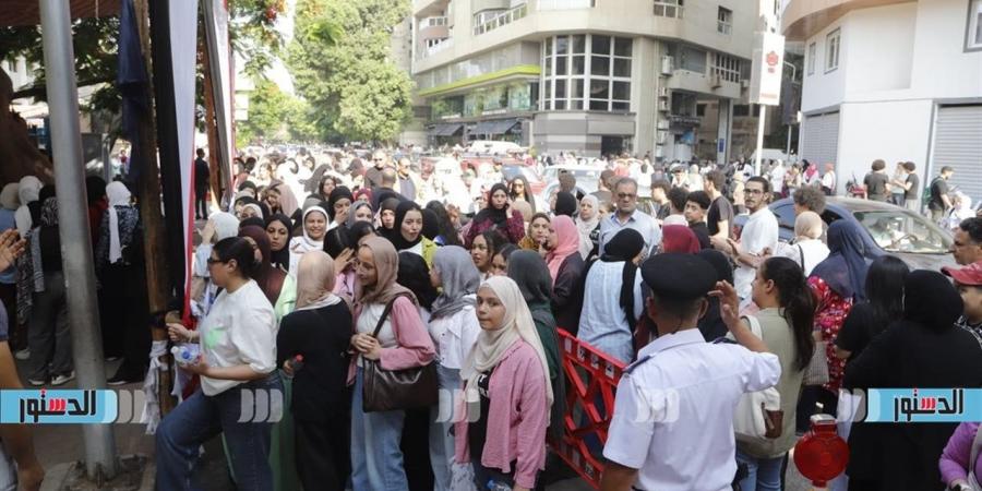 ماذا يفعل أولياء الأمور صباح امتحان اللغة العربية؟ نصائح لتقليل الضغط على الأبناء