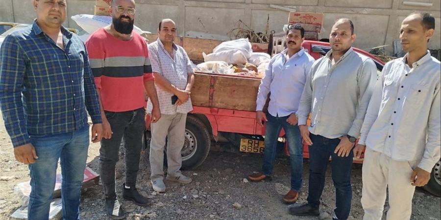 ضبط 600 كيلو عجينة حواوشي وسجق فاسدة و18 كيلو جبنة منتهية الصلاحية في الفيوم