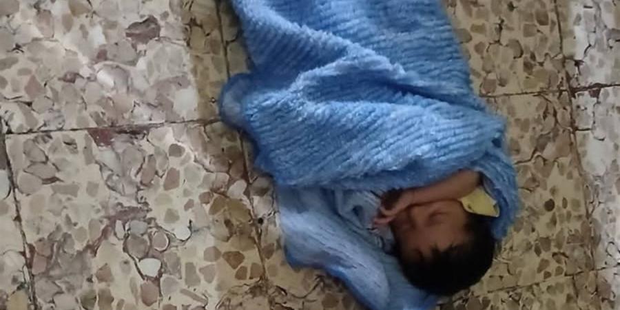 شاهد عيان يكشف تفاصيل جديدة في واقعة العثور على رضيعة أمام شقة سكنية بمنوف