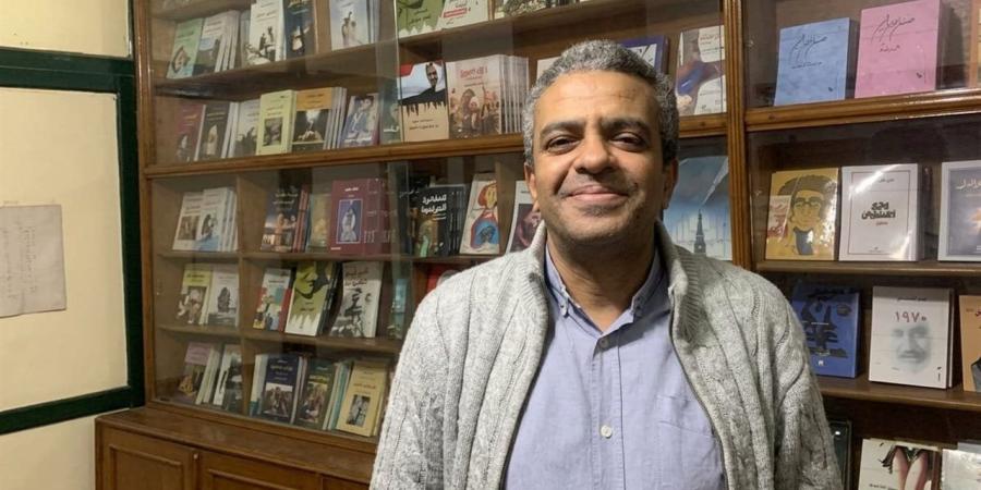 عمر قناوي: اعتصام المثقفين كان مبررًا.. وسلوك الإخوان عجّل بسقوطهم