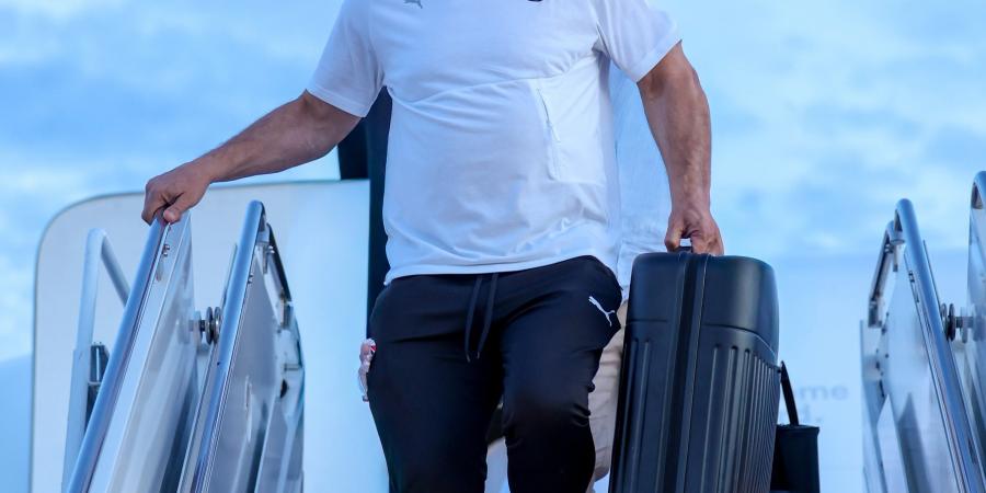 بعثة منتخب مصر تصل سبوكين استعدادًا لمواجهة أستراليا.. صور