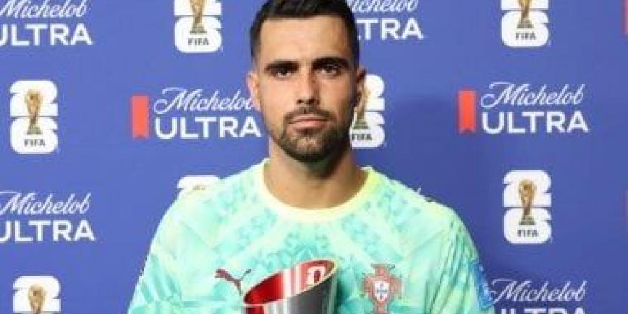 كولومبيا ضد البرتغال.. الحارس ديوجو كوستا أفضل لاعب فى المباراة